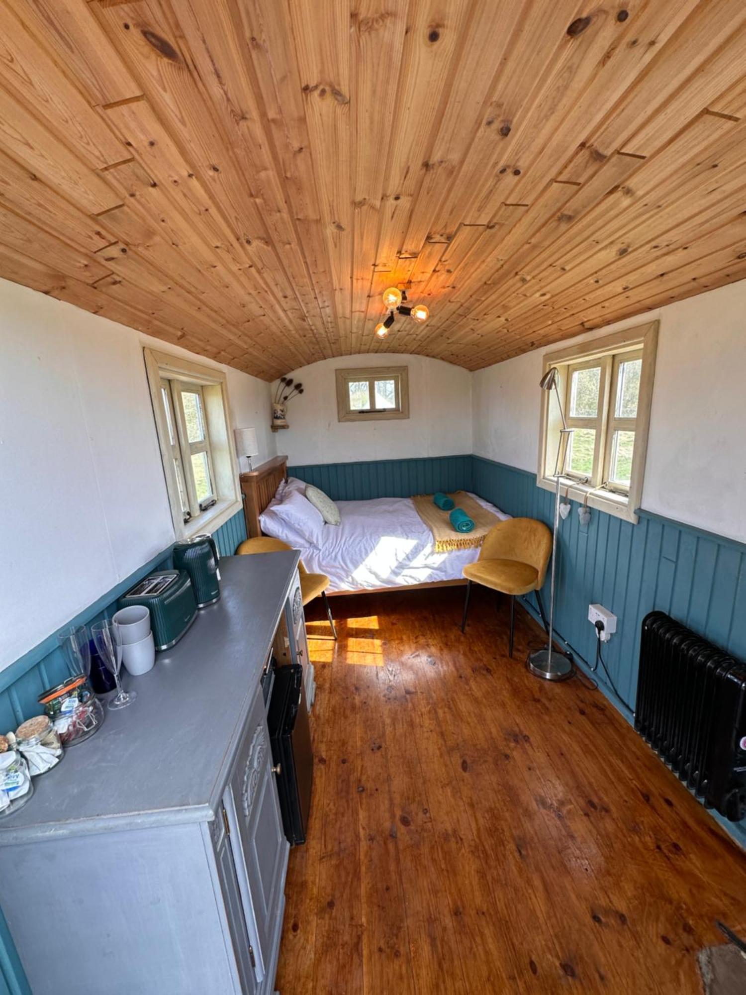 Buzzard Holt Hosting Hotel Buckingham Room photo